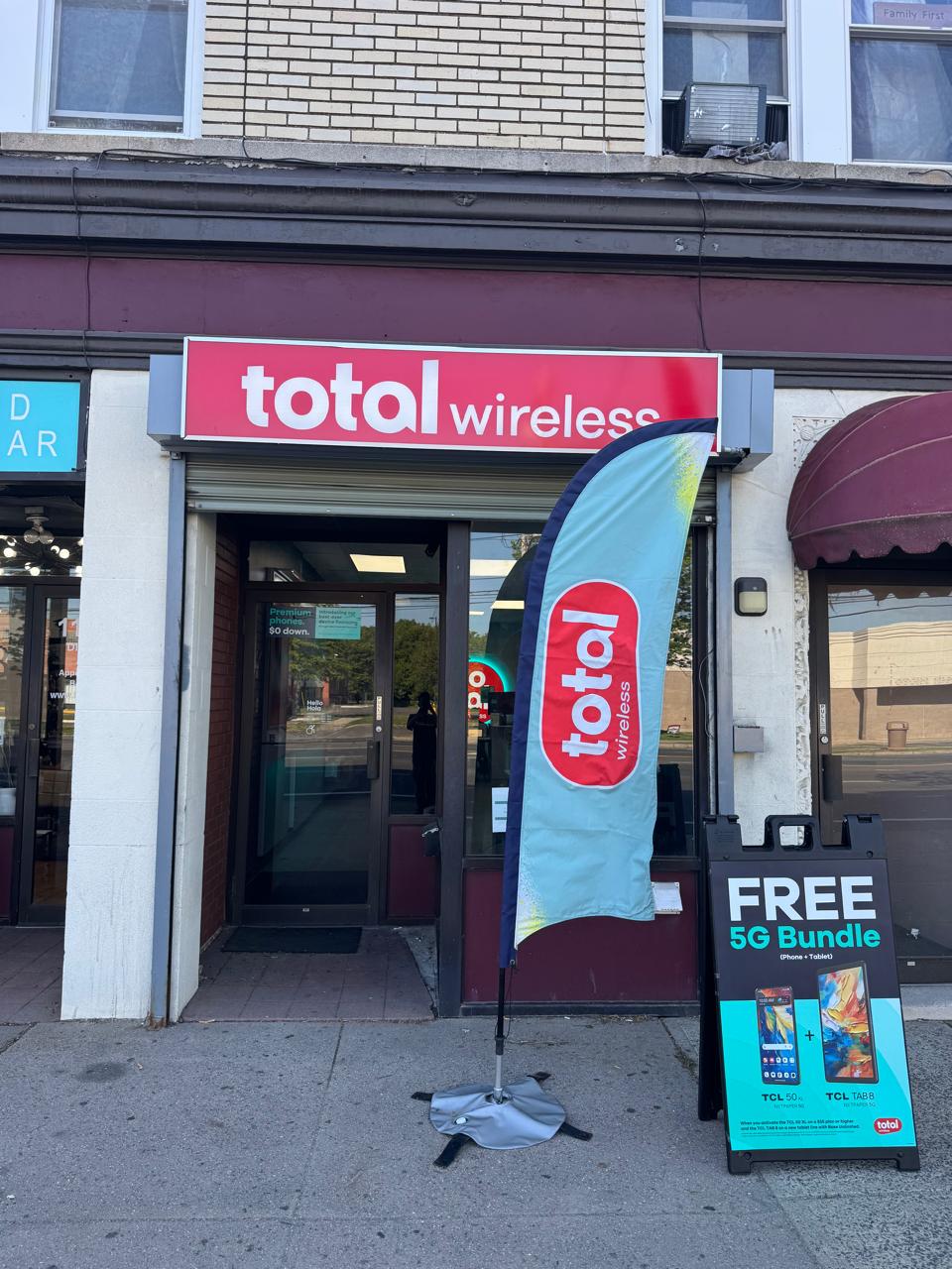 Store Image 9